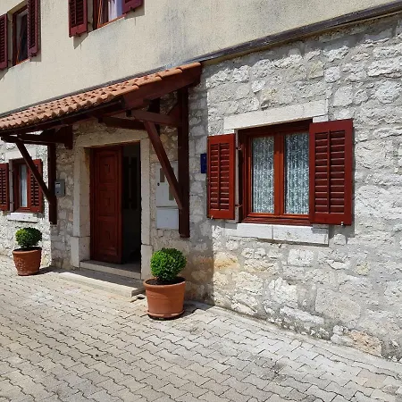 Family Vacation House * Врсар